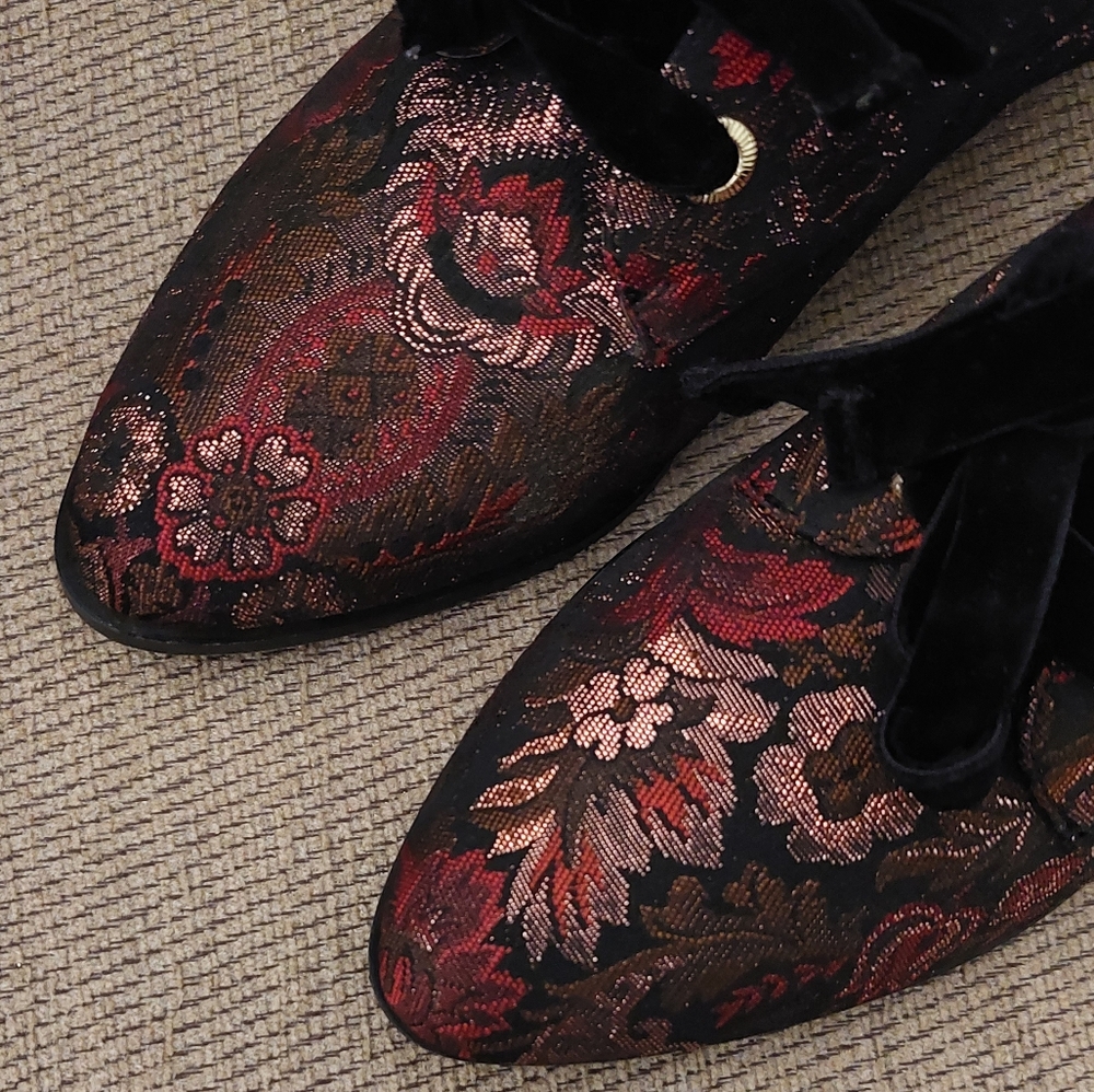 ALDO FABRIC FLORAL PRINT LACE UP LOAFERS